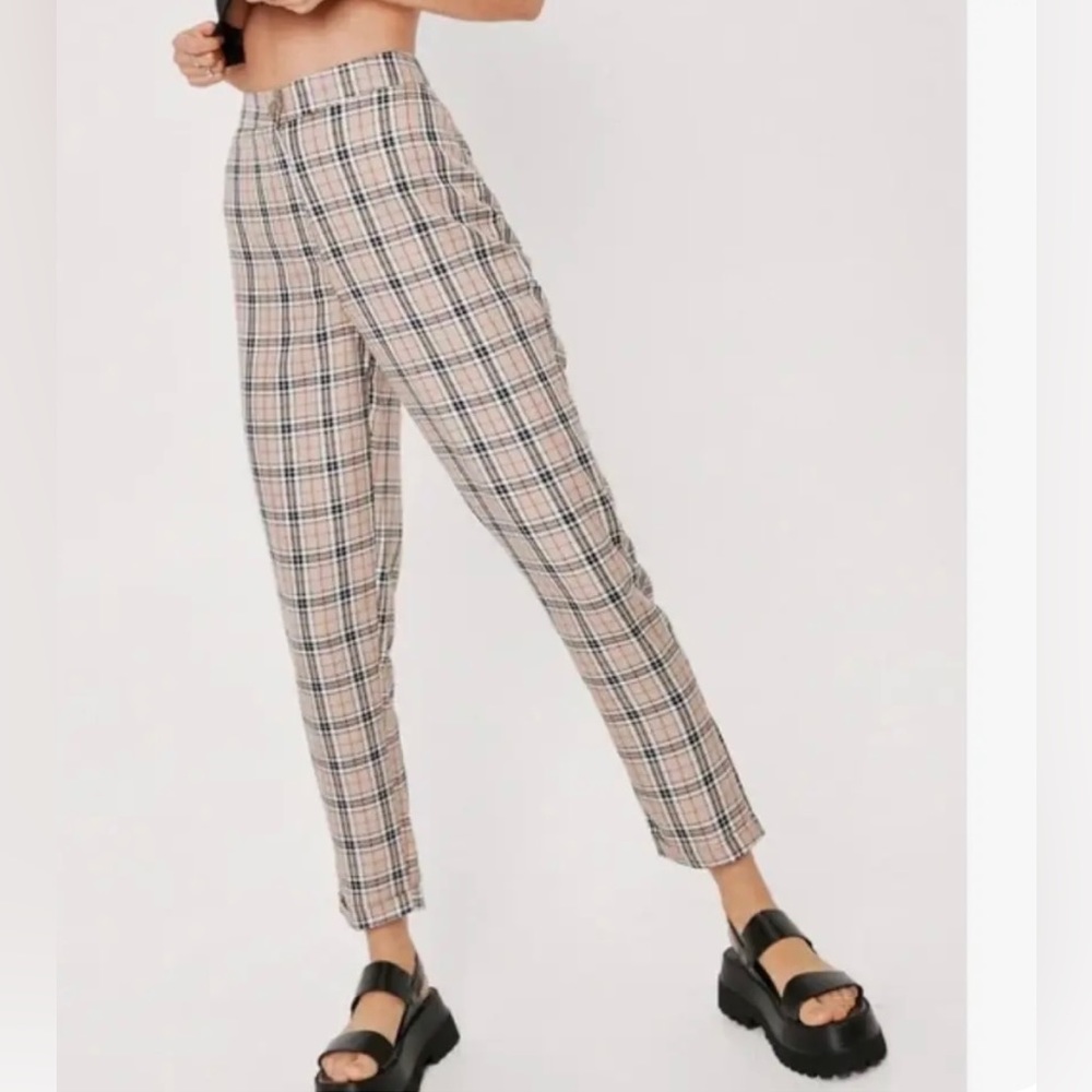 Nasty Gal Let’s Take a Rain Check Tapered Pants Size 6